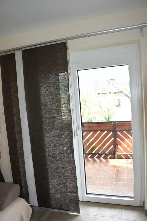 Appartement Stichauner Tschoran Eksteriør billede