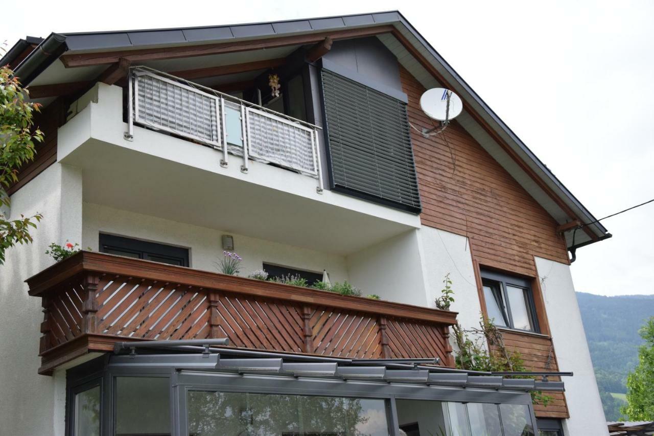 Appartement Stichauner Tschoran Eksteriør billede